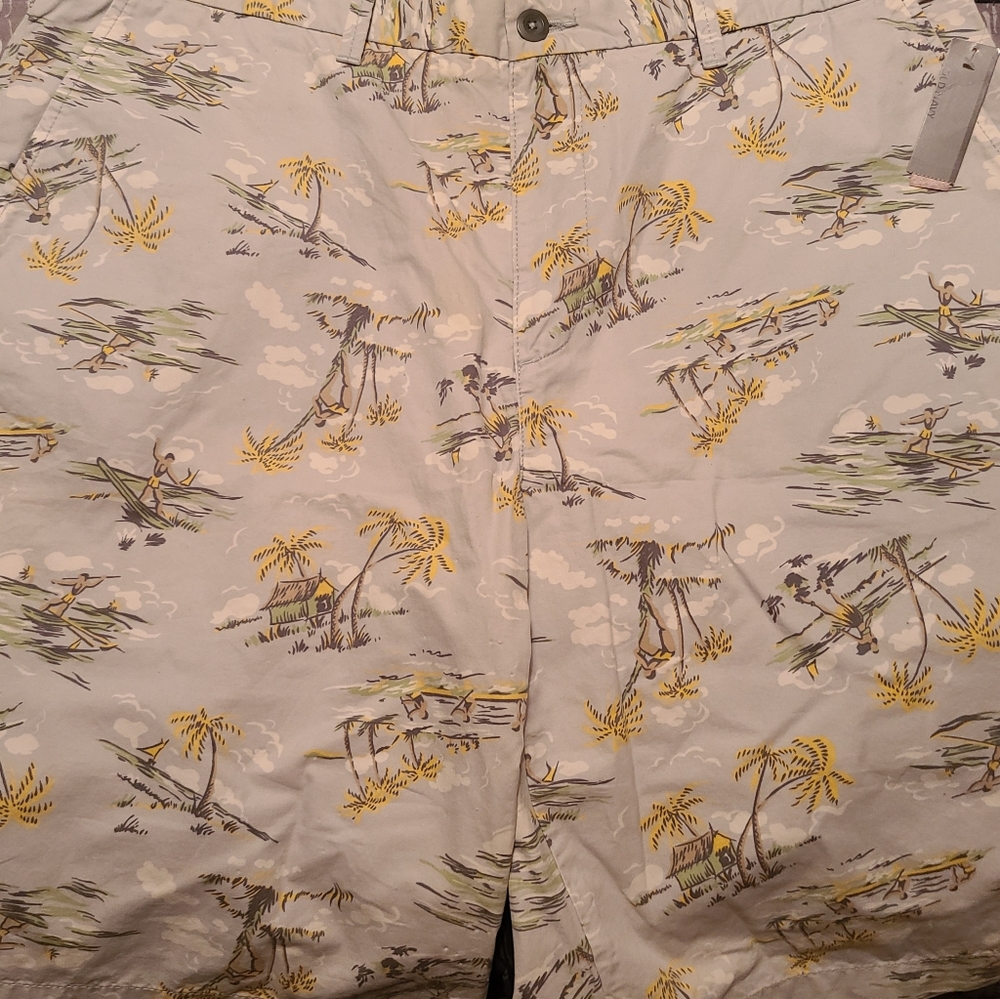 Old navy
Beach shorts